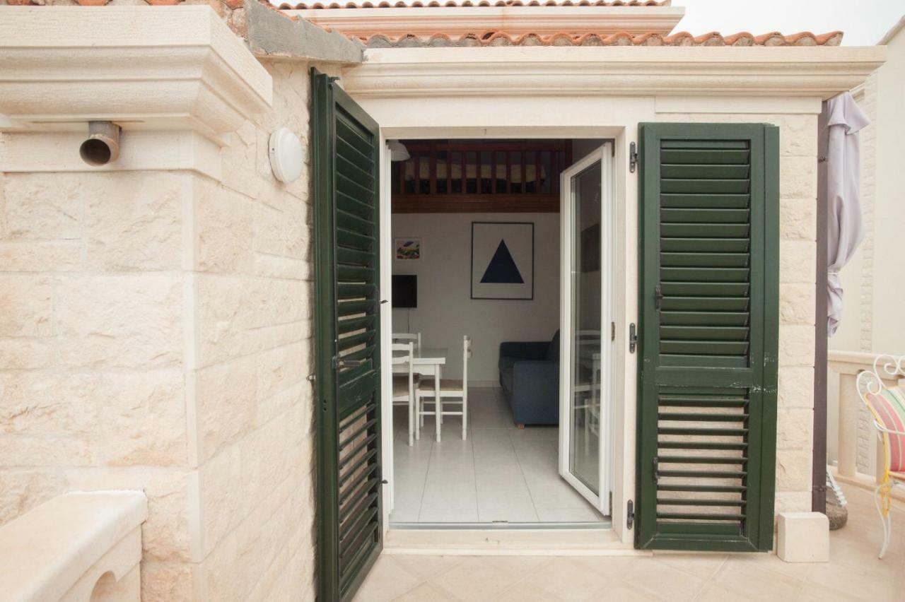 House Koloc Bol Exterior foto