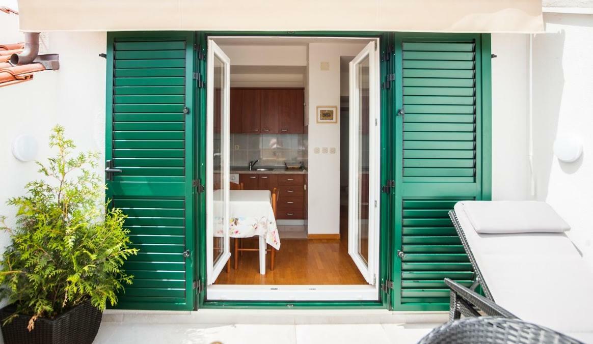 House Koloc Bol Exterior foto