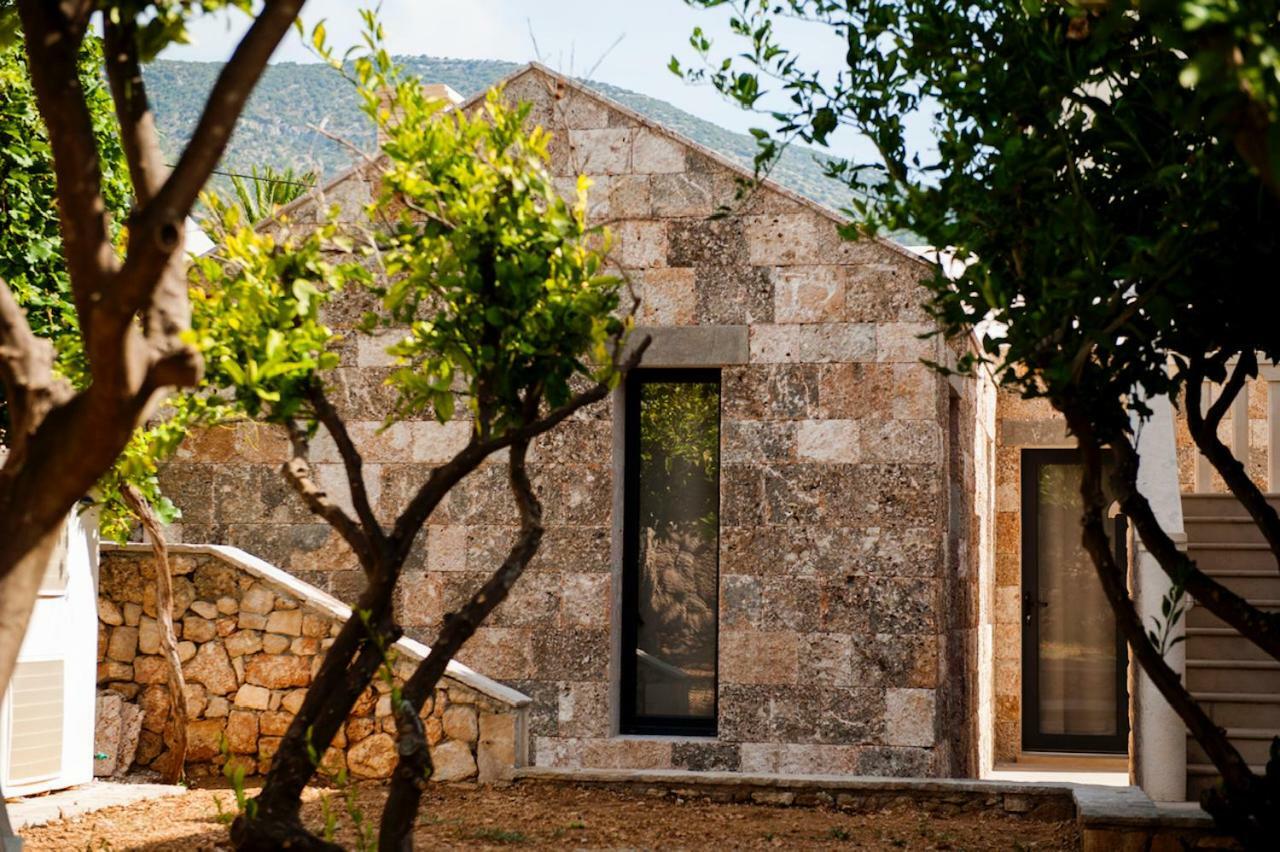 House Koloc Bol Exterior foto